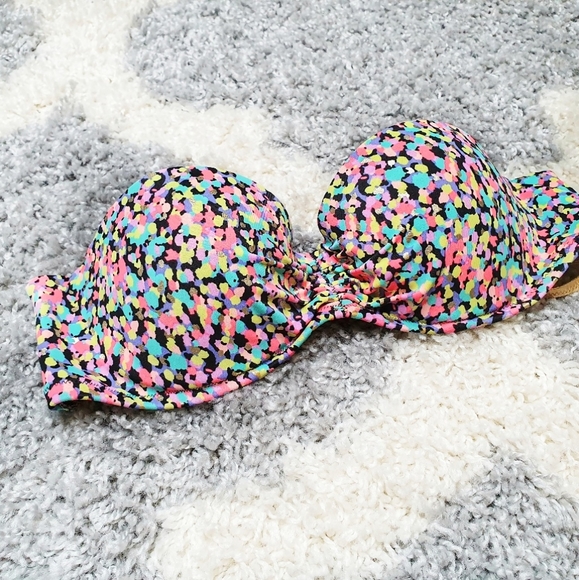 Victoria's Secret Other - 3/$30 Victoria's Secret 34B Bathing Suit Top